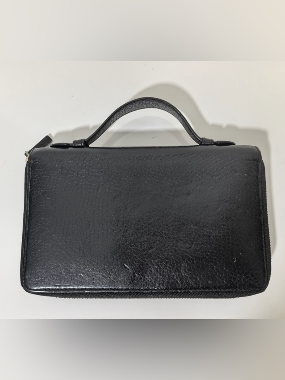 Gucci Black Leather Logo Toiletry Bag - Picture 2 of 11